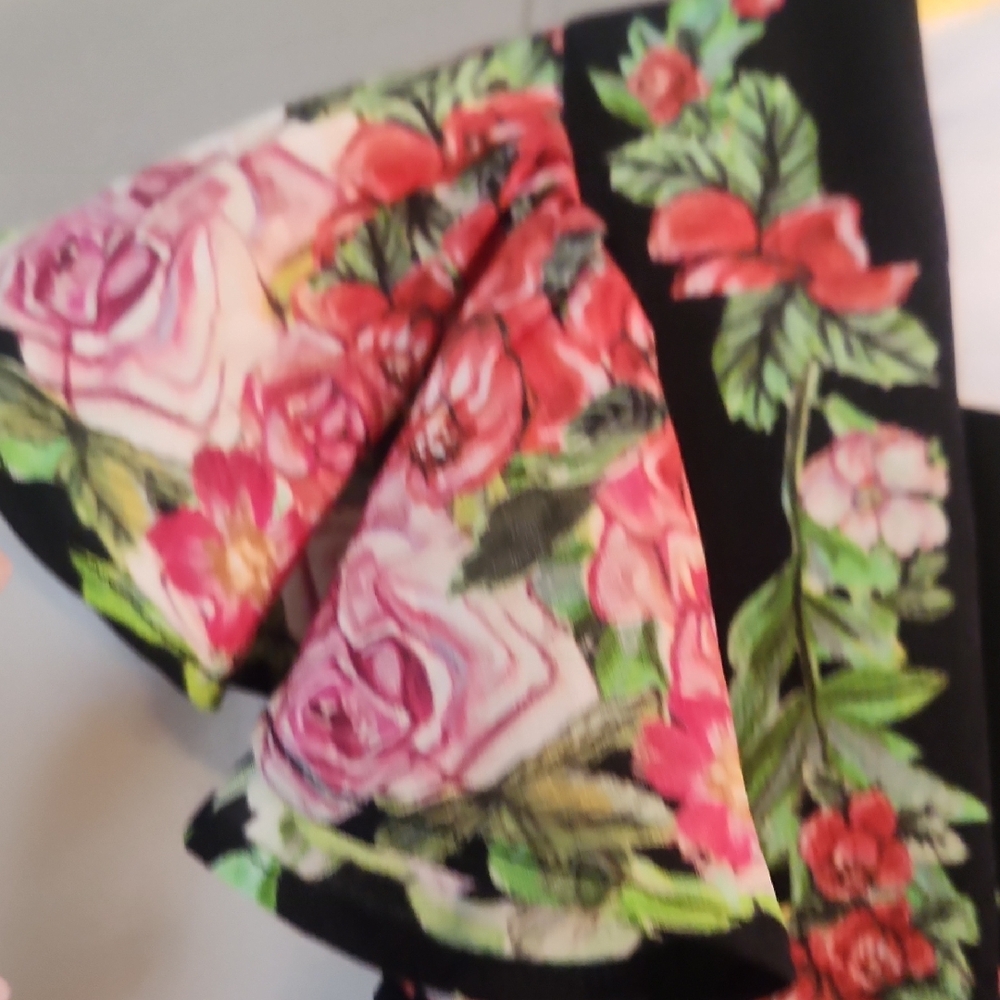 Camilla Black Floral Parrot Bustier Top - Picture 4 of 12